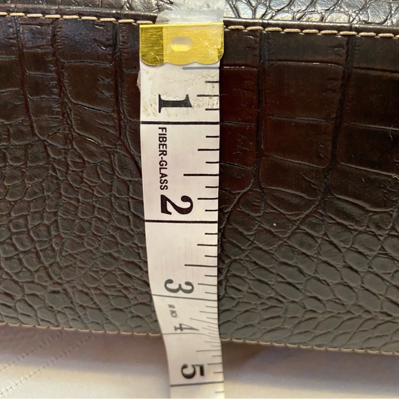 Brown Crocodile Print Womens Tote double zipper opening & multiple pockets - Picture 8 of 10